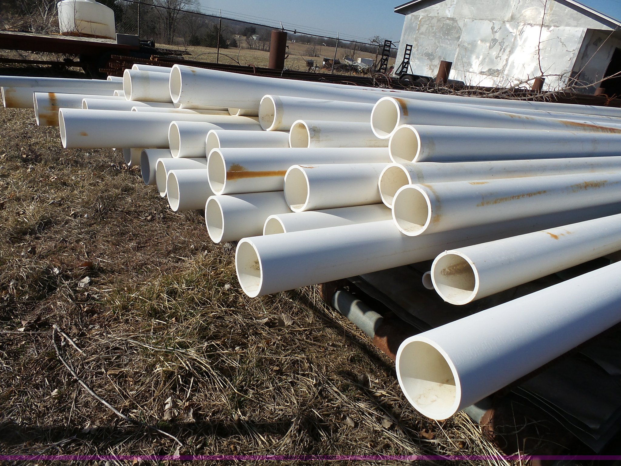 Assorted PVC pipe in Osawatomie, KS | Item BT9364 sold | Purple Wave