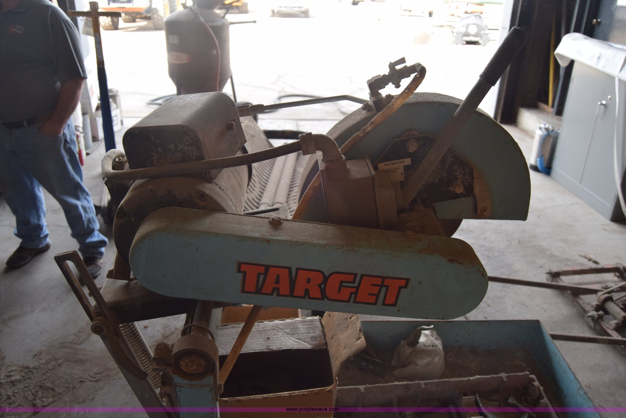 Target masonry saw in Newton, KS | Item BX9610 sold | Purple Wave