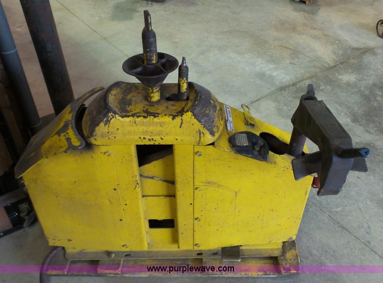 image for item AO9859 Coats 10-10 tire changer