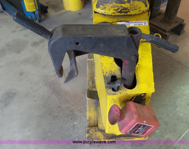 image for item AO9859 Coats 10-10 tire changer
