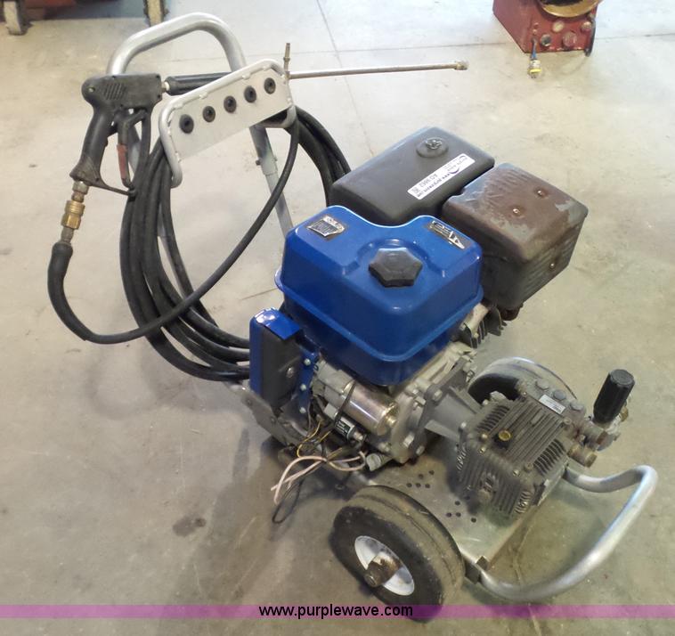 image for item AO9862 Pressure washer