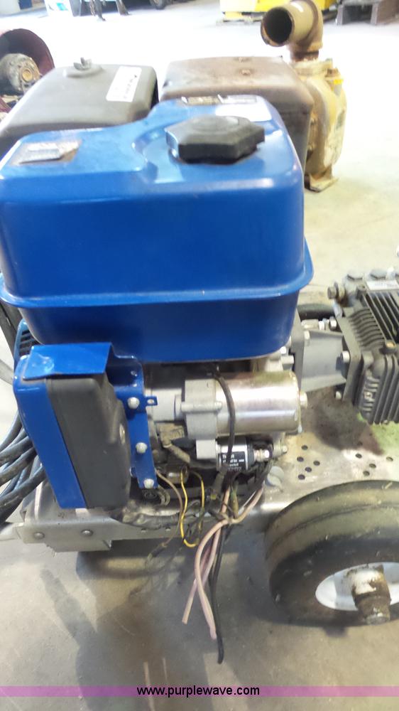 image for item AO9862 Pressure washer