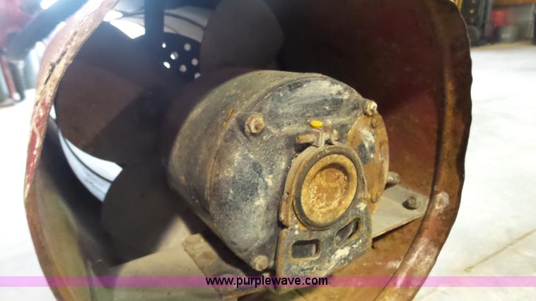 image for item AO9863 Propane heater