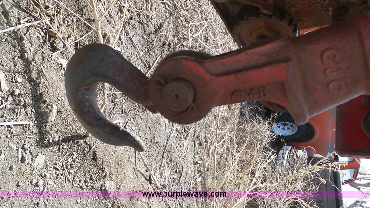 image for item AO9886 Holmes 750 wrecker winch