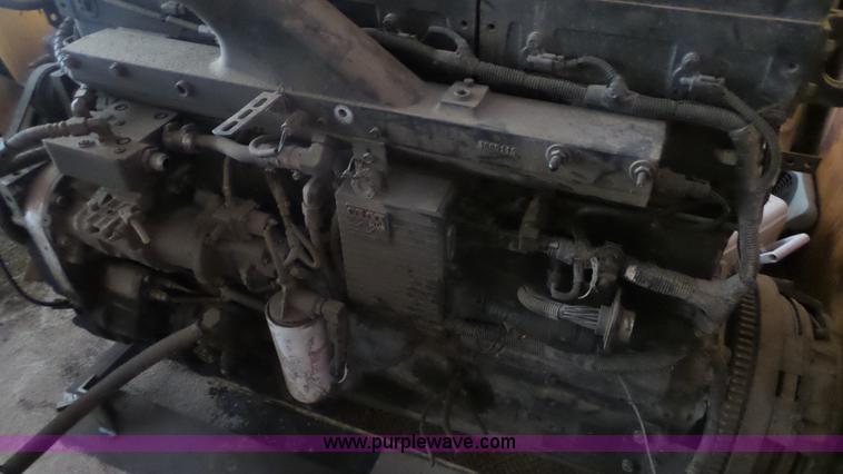 image for item AO9887 Cummins N14 six cylinder diesel engine