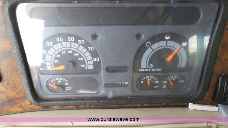 image for item AO9889 1997 Chevrolet Allegro Star RV