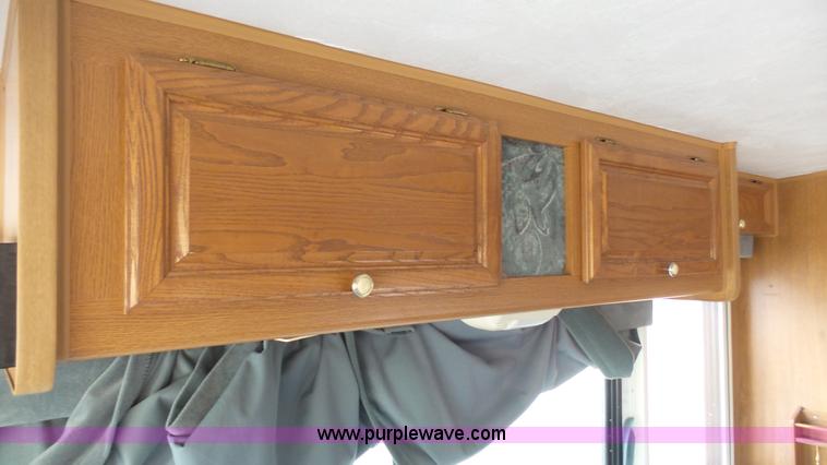 image for item AO9889 1997 Chevrolet Allegro Star RV