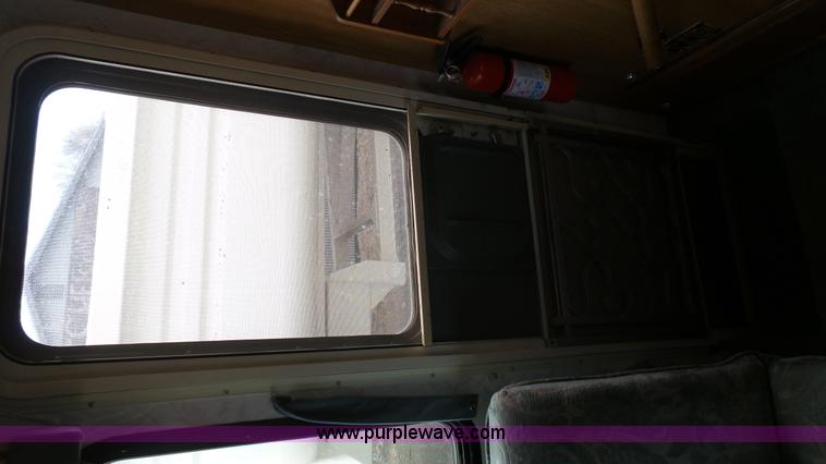 image for item AO9889 1997 Chevrolet Allegro Star RV