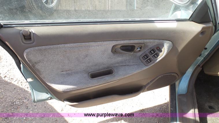 image for item AO9893 1992 Honda Civic LX