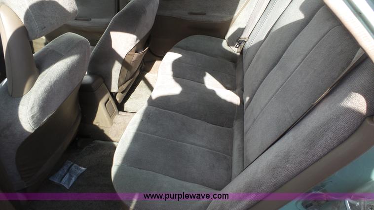 image for item AO9893 1992 Honda Civic LX