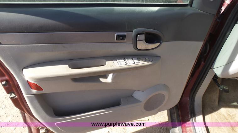 image for item AO9895 2004 Buick Rendezvous CX SUV