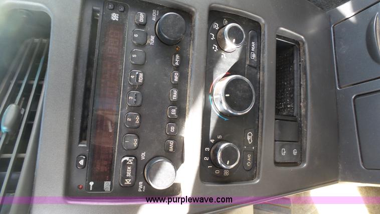 image for item AO9895 2004 Buick Rendezvous CX SUV