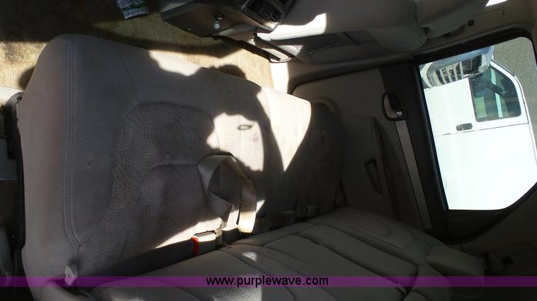 image for item AO9895 2004 Buick Rendezvous CX SUV