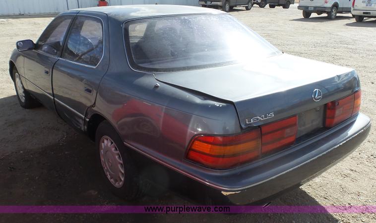 image for item AO9897 1990 Lexus LS 400