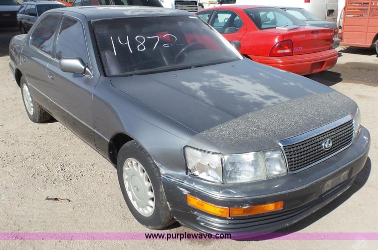 image for item AO9897 1990 Lexus LS 400