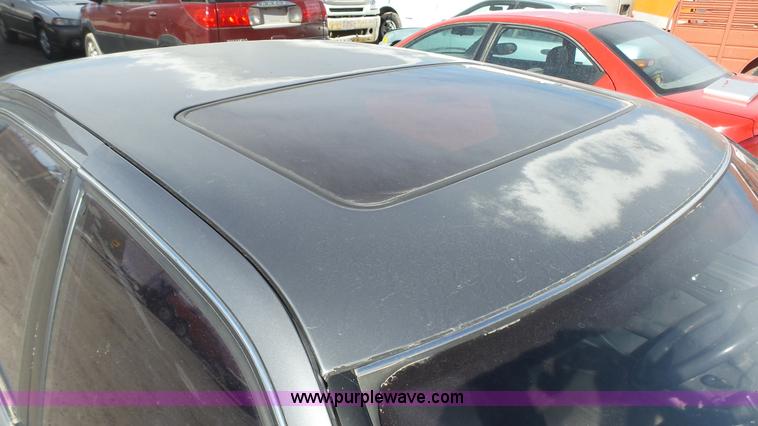 image for item AO9897 1990 Lexus LS 400