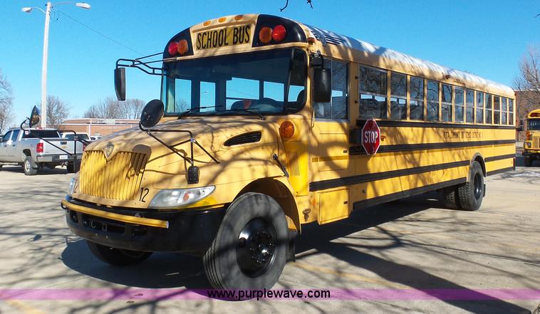image for item AX9216 2008 International CE300 school bus