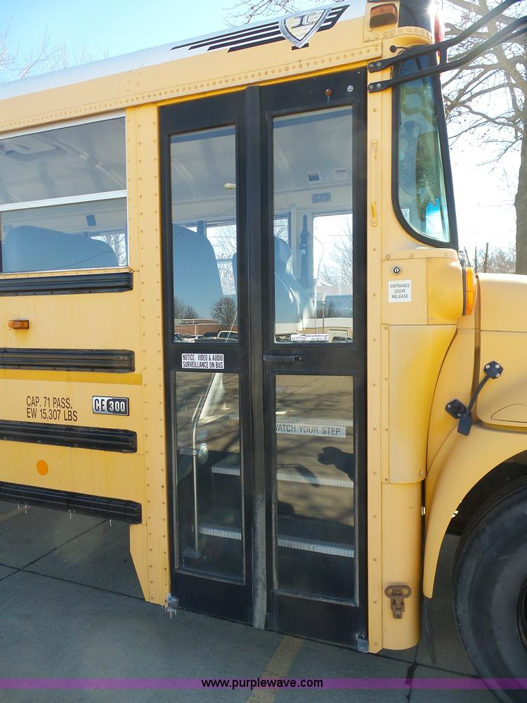 image for item AX9216 2008 International CE300 school bus