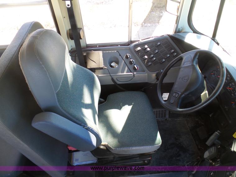 image for item AX9216 2008 International CE300 school bus