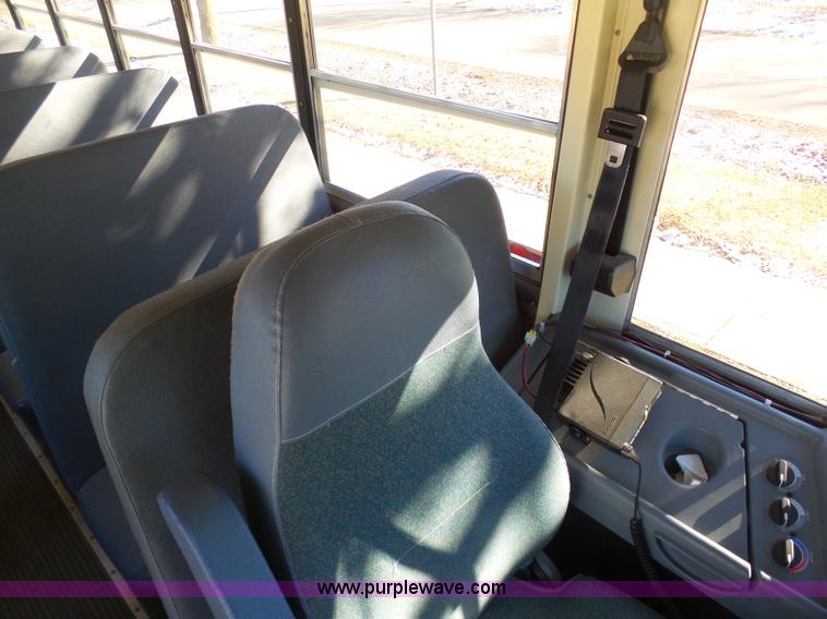 image for item AX9216 2008 International CE300 school bus