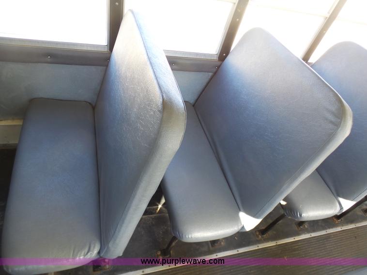 image for item AX9216 2008 International CE300 school bus