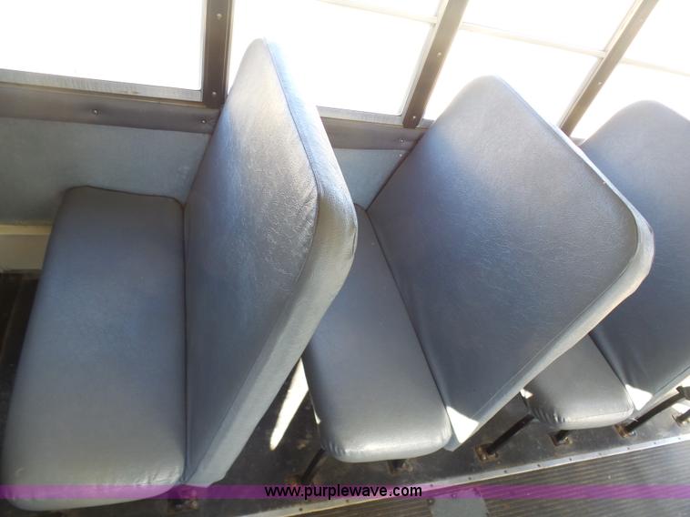 image for item AX9216 2008 International CE300 school bus