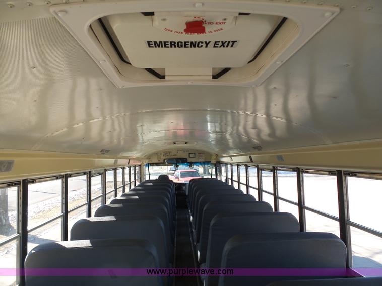image for item AX9216 2008 International CE300 school bus