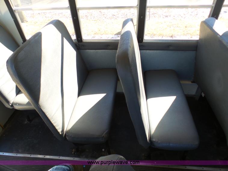 image for item AX9216 2008 International CE300 school bus