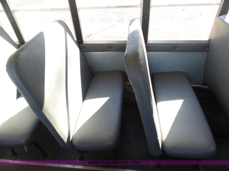 image for item AX9216 2008 International CE300 school bus