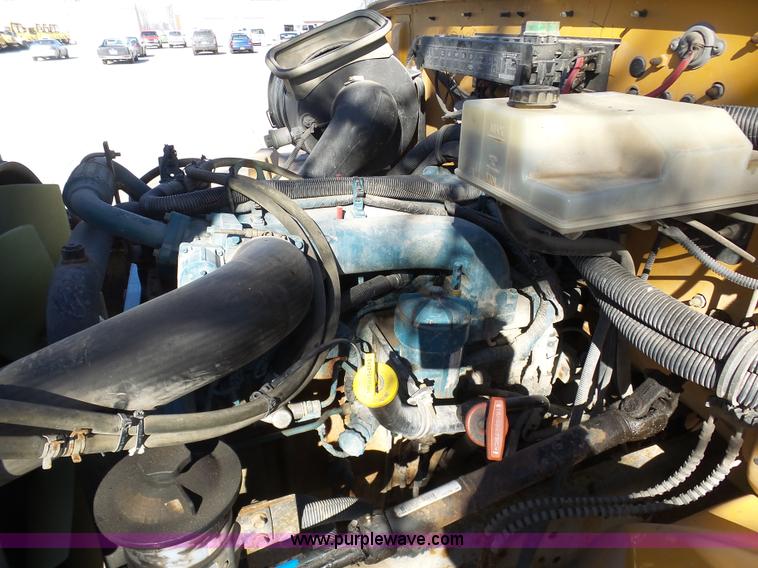 image for item AX9216 2008 International CE300 school bus