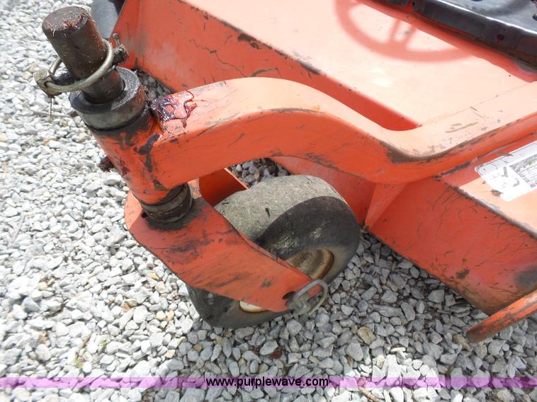 image for item BE9870 2003 Jacobsen 66148 ZTR lawn mower