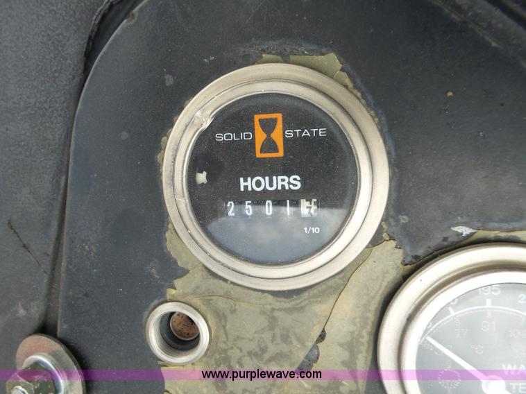 image for item BE9870 2003 Jacobsen 66148 ZTR lawn mower