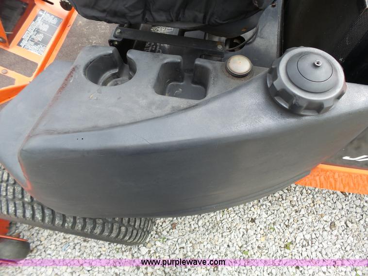 image for item BE9870 2003 Jacobsen 66148 ZTR lawn mower