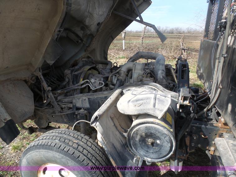 image for item BH9371 1992 Nissan truck and Landoll trailer