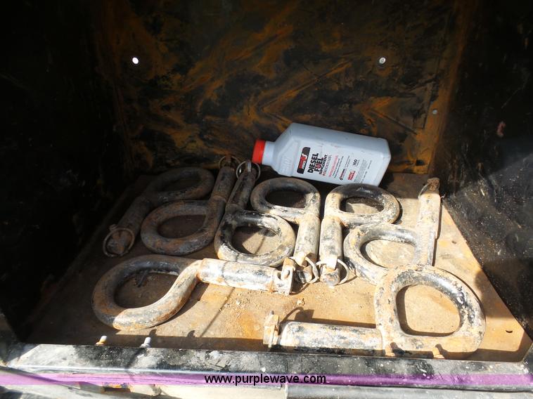 image for item BH9371 1992 Nissan truck and Landoll trailer