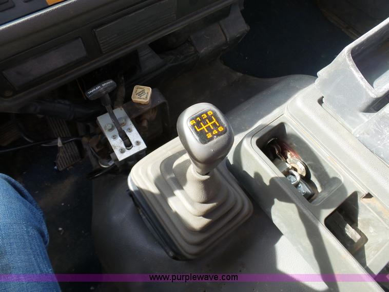 image for item BH9371 1992 Nissan truck and Landoll trailer