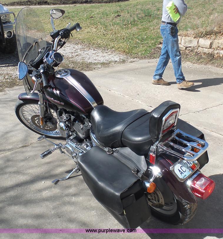 image for item BH9374 2005 Harley Davidson XL 1200C motorcycle