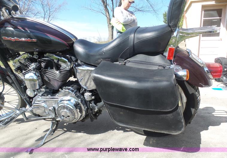 image for item BH9374 2005 Harley Davidson XL 1200C motorcycle