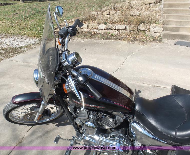 image for item BH9374 2005 Harley Davidson XL 1200C motorcycle