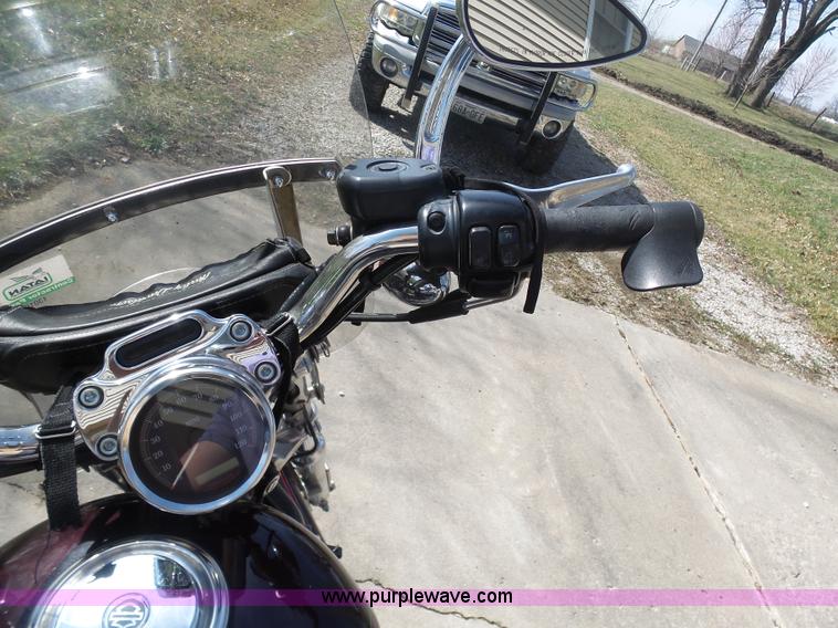 image for item BH9374 2005 Harley Davidson XL 1200C motorcycle