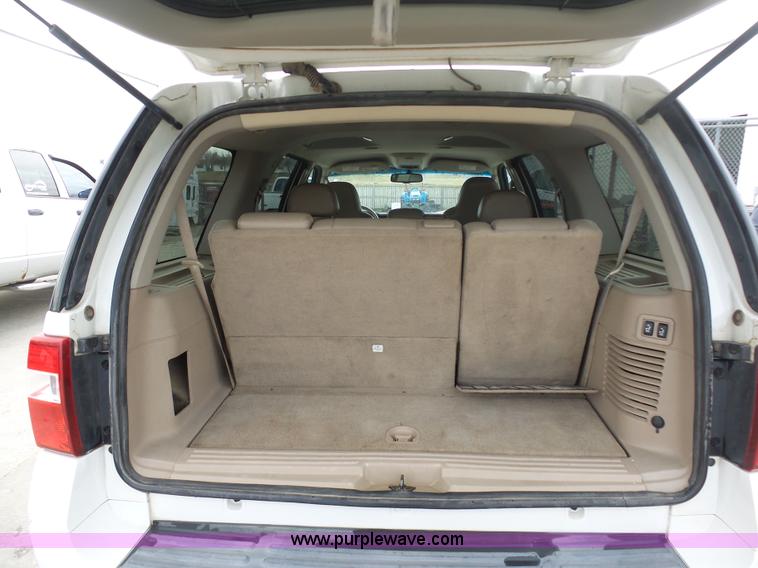 image for item BH9383 2008 Ford Expedition SUV