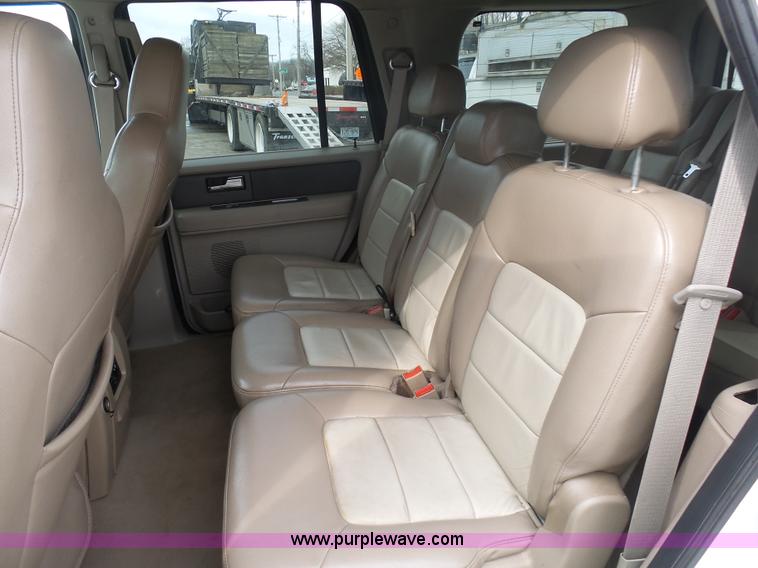 image for item BH9383 2008 Ford Expedition SUV