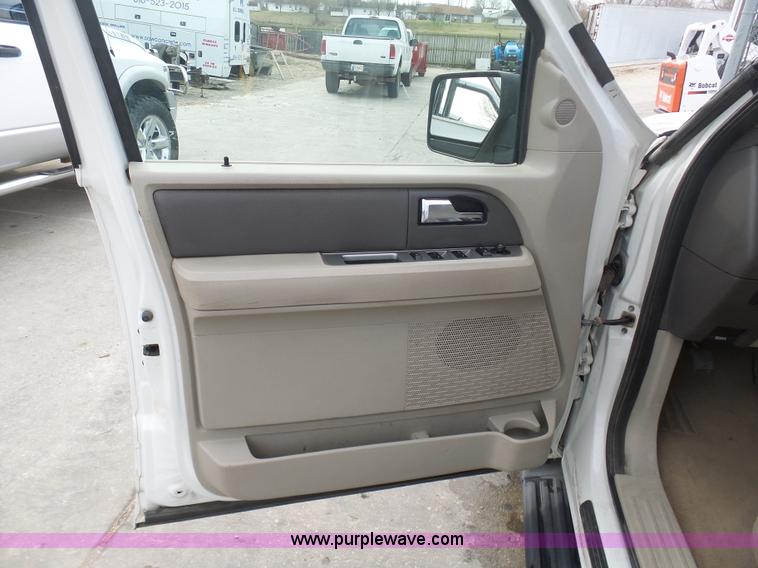 image for item BH9383 2008 Ford Expedition SUV