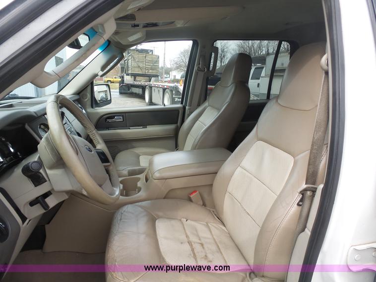 image for item BH9383 2008 Ford Expedition SUV