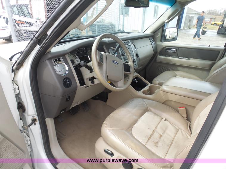 image for item BH9383 2008 Ford Expedition SUV