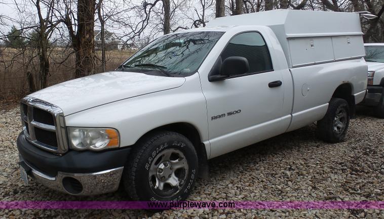 image for item BI9208 2003 Dodge Ram 1500 pickup truck