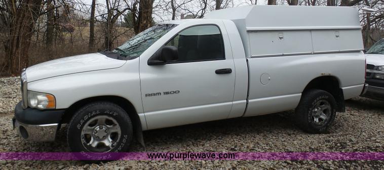 image for item BI9208 2003 Dodge Ram 1500 pickup truck