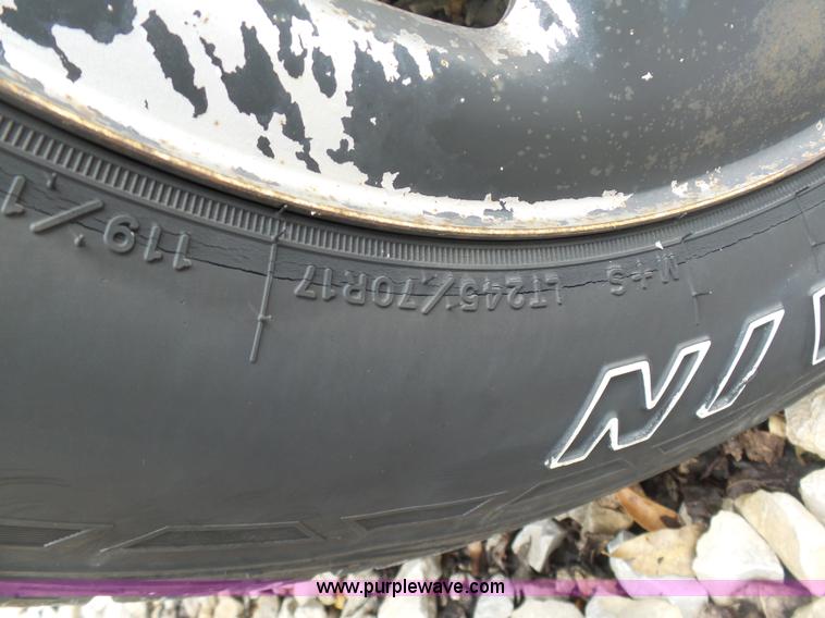 image for item BI9208 2003 Dodge Ram 1500 pickup truck