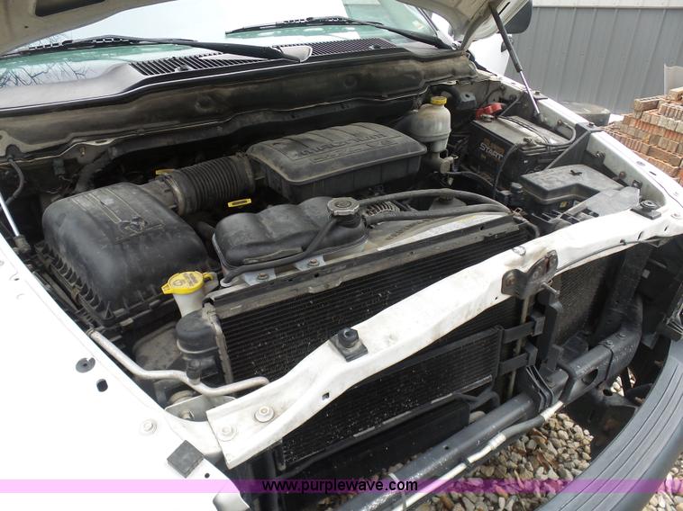 image for item BI9208 2003 Dodge Ram 1500 pickup truck