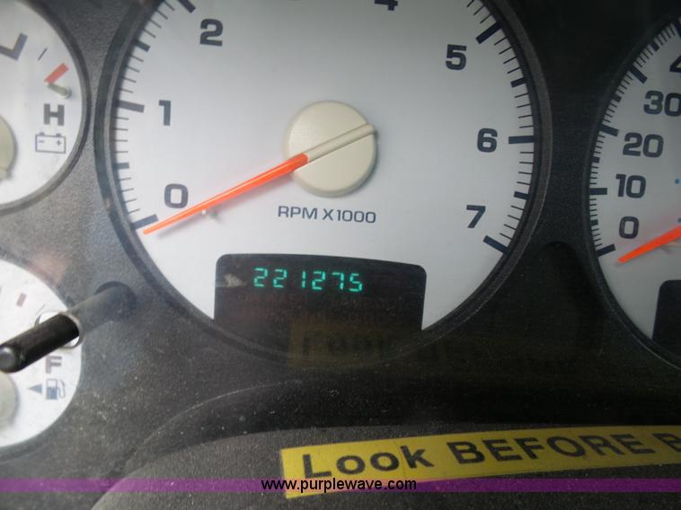 image for item BI9208 2003 Dodge Ram 1500 pickup truck